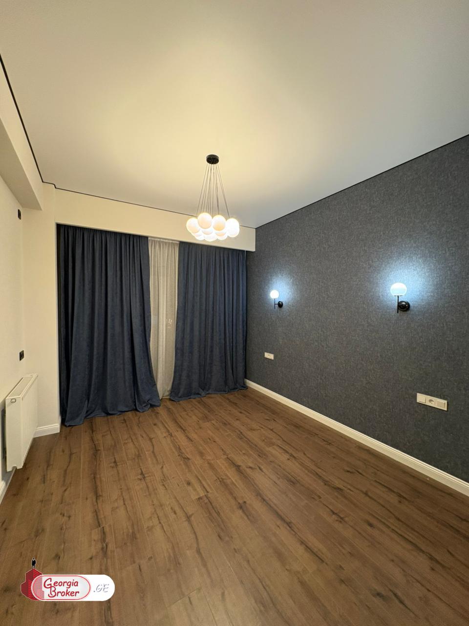 იყიდება ახალი გარემონტებული 2 ოთახიანი ბინა